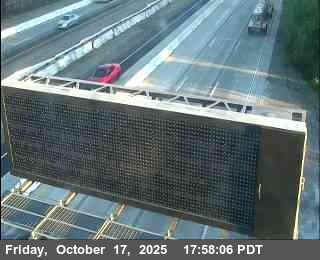 153 - SB I-5 N/O Hammer Lane