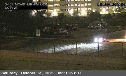 I-405 : (25) MacArthur