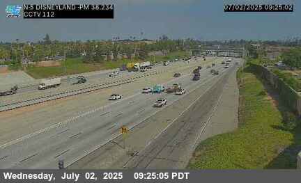 I-5 : (112) Disneyland Dr.