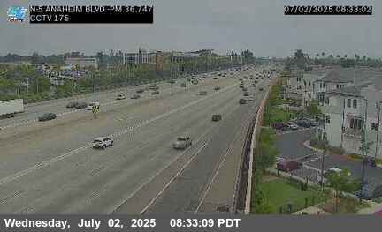 I-5 : (175) Anaheim Boulevard