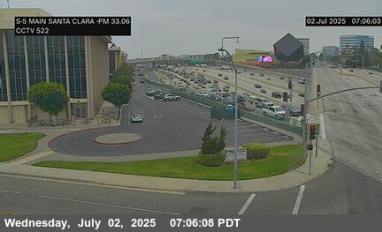 I-5 : (522) Main & Santa Carla