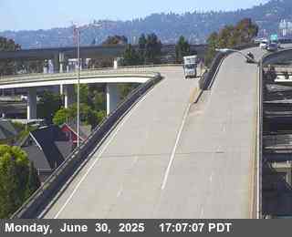 TV118 -- I-980 : AT 32ND ST