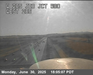 TV841 -- I-205 : Just East Of Jct 580