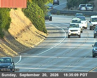TV916 -- SR-85 : AT SARATOGA AV