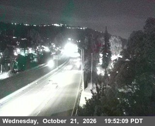 TVA85 -- I-580 : AT JWO MACARTHUR BL