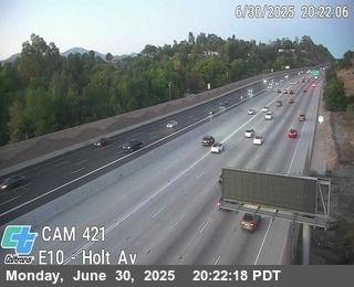 I-10 : (421) East of Holt Ave