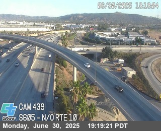 I-605 : (439) North of  I-10