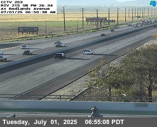 I-215 : (253) Redlands Avenue