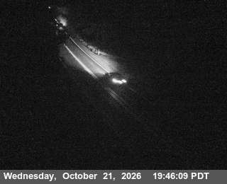 US-101 : South Of Cushing Creek - Looking South (C018)