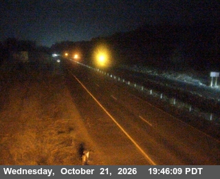 US-101 : South Of SR-20 - Looking South (C002)