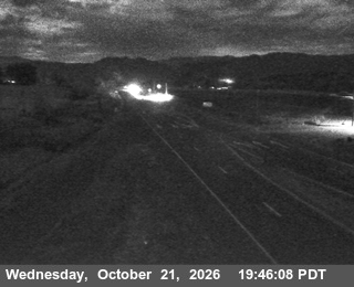 US-101 : South Of SR-36 - Looking South (C013)