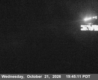 US-101 : South Of US-199 - Looking North (C014)