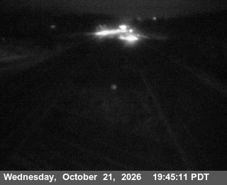 US-101 : SR-20 Redwood Highway - Looking North (C019)