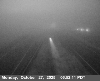 US-101 : SR-20 Redwood Highway - Looking South (C019)