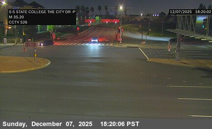 I-5 : (526) State College & City Drive