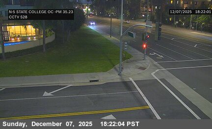 I-5 : (528) State College & Orange Center