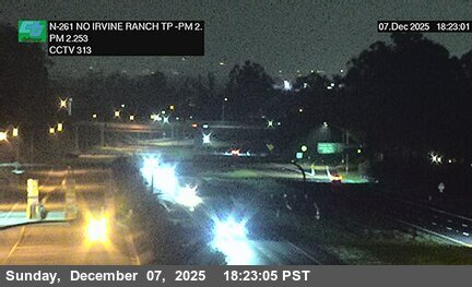 SR-261 : (313) 370 Meters North of Irvine Boulevard Northbound Toll Plaza