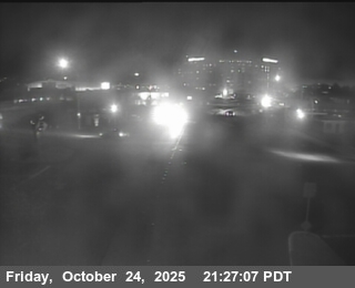 T093N -- US-101 : N101 Broadway On Off Ramp Northview